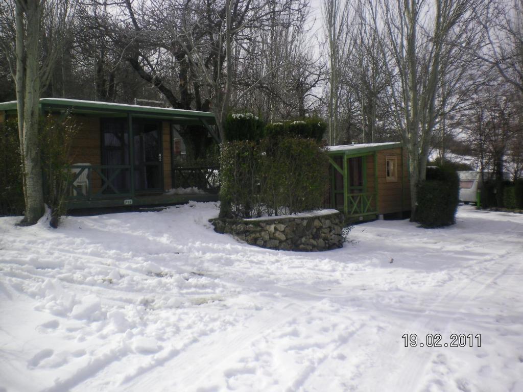 Camping Ruta del Purche Monachil Zimmer foto