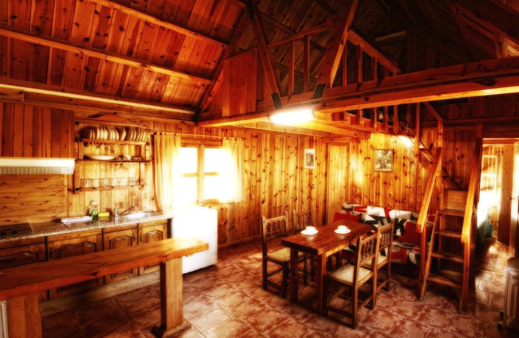 Camping Ruta del Purche Monachil Zimmer foto
